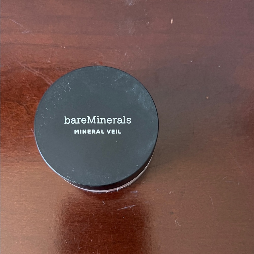 NIP bareMinerals Mineral Veil in Black Lid